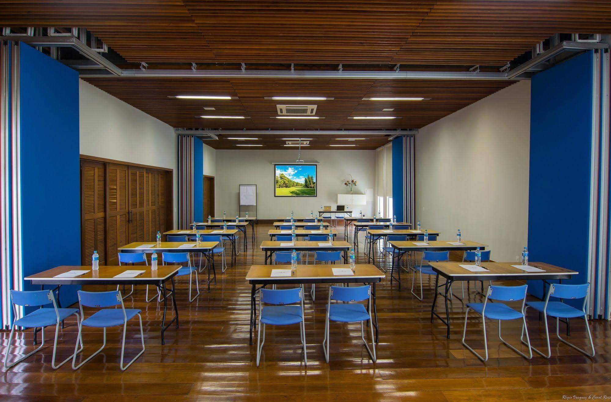 Garden Hill Hotel E Golfe São João del Rei Eksteriør billede